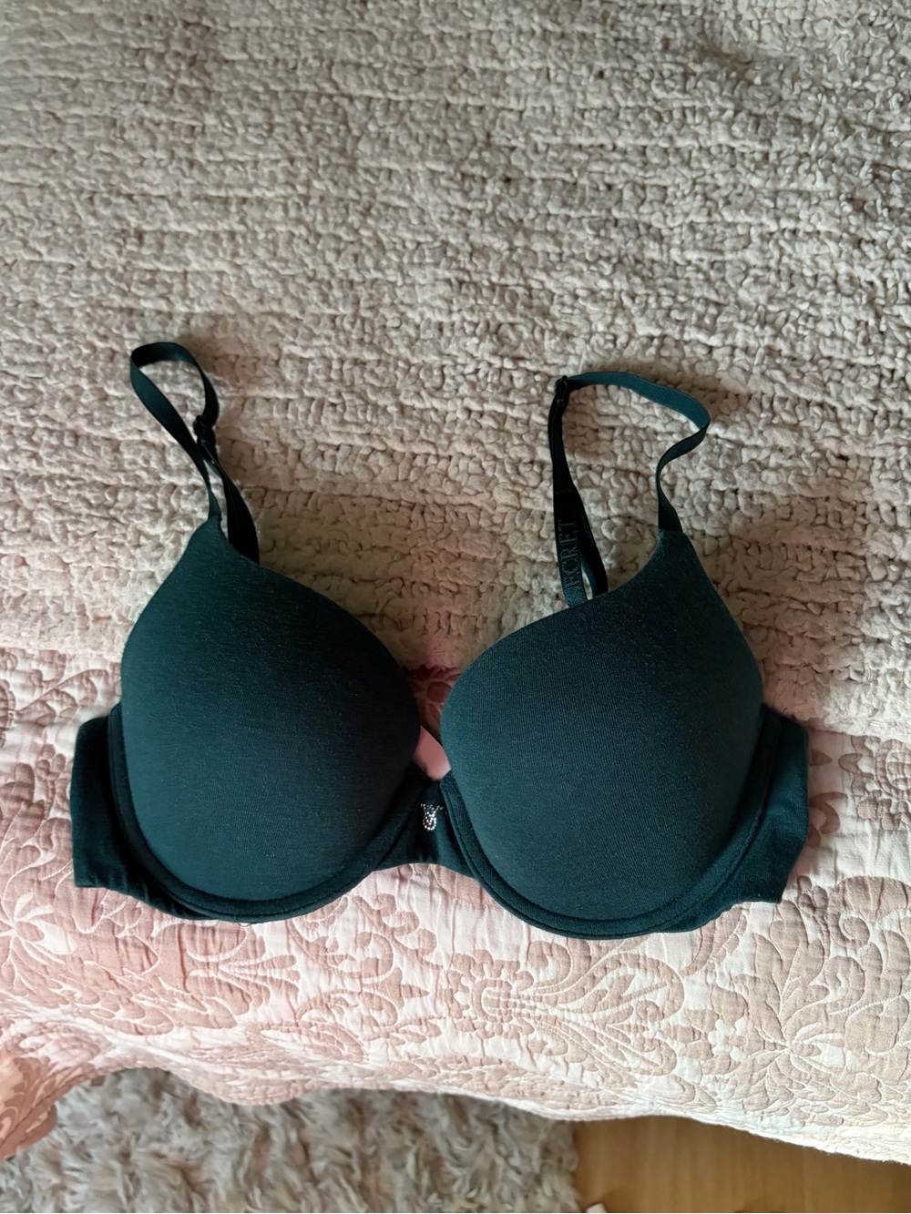 Victoria's Secret Green Push-up T-Shirt Bra